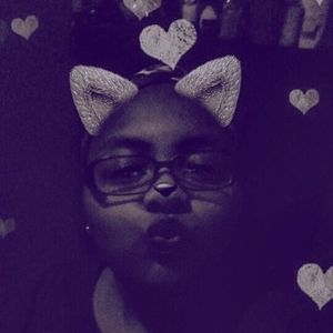 Meet your Posher, Shala